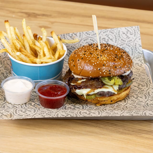 Spicy Cheese Blend Burger.